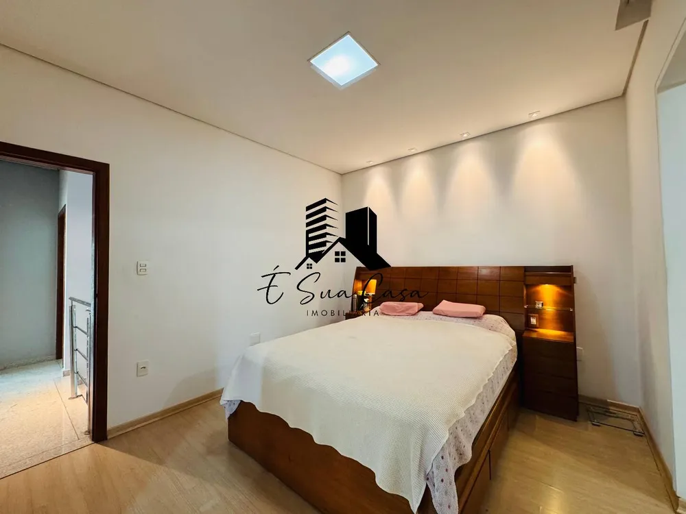 Casa, 3 quartos, 250 m² - Foto 9