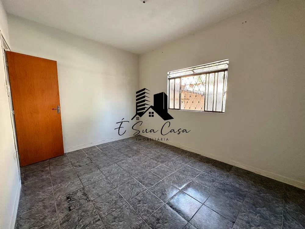Casa, 3 quartos, 360 m² - Foto 2