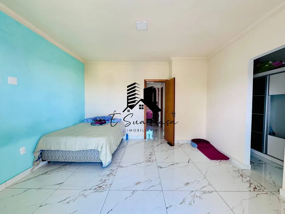 Casa, 4 quartos, 220 m² - Foto 4