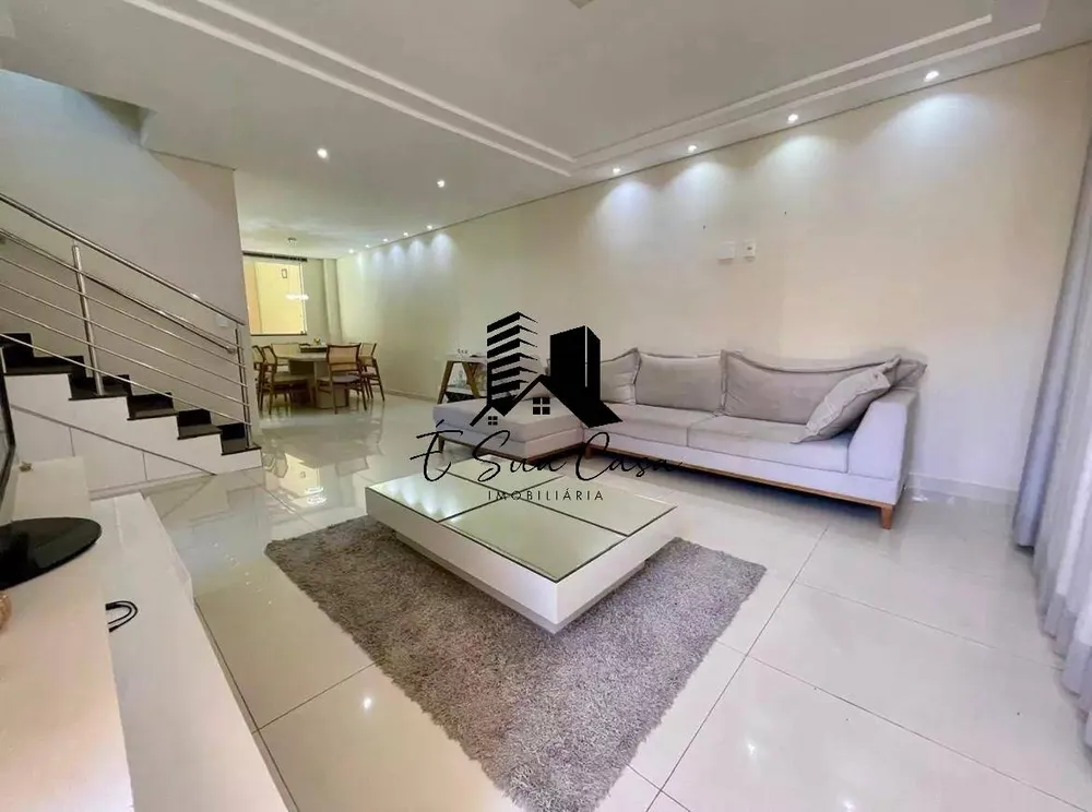 Casa, 3 quartos, 320 m² - Foto 1