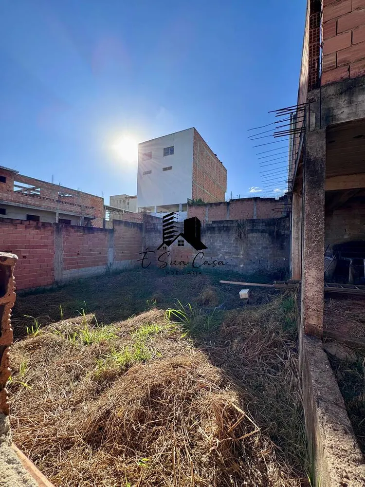 Terreno, 200 m² - Foto 2