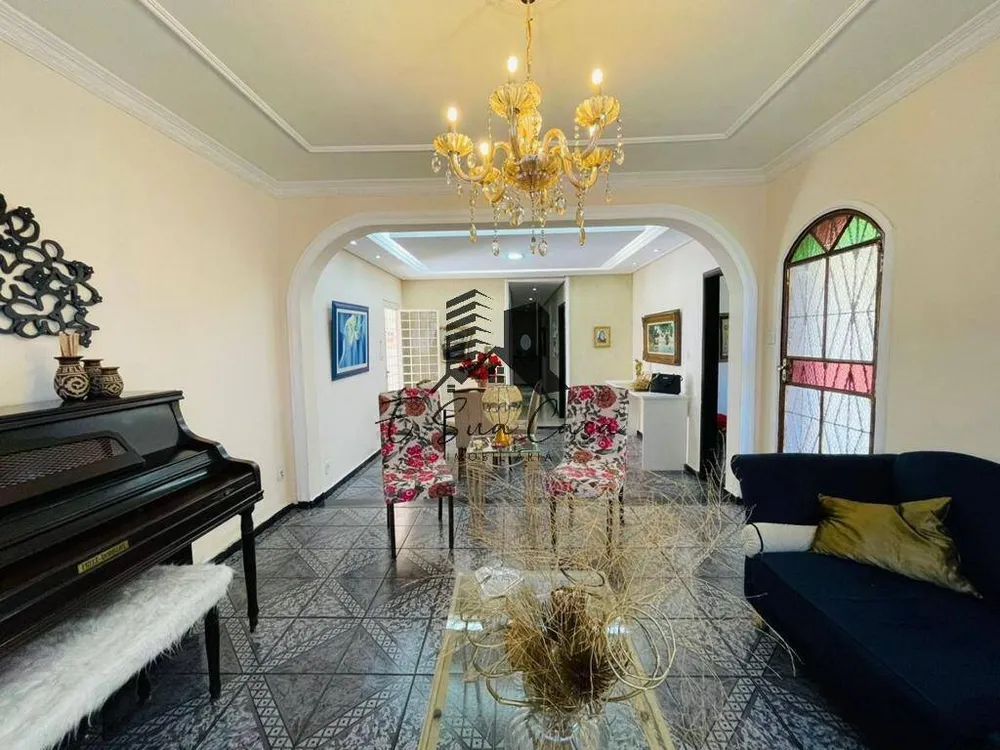 Casa, 4 quartos, 331 m² - Foto 3