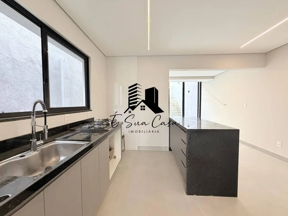 Casa, 3 quartos, 200 m² - Foto 3