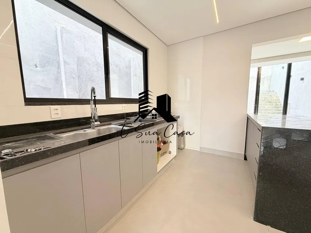Casa, 3 quartos, 200 m² - Foto 4