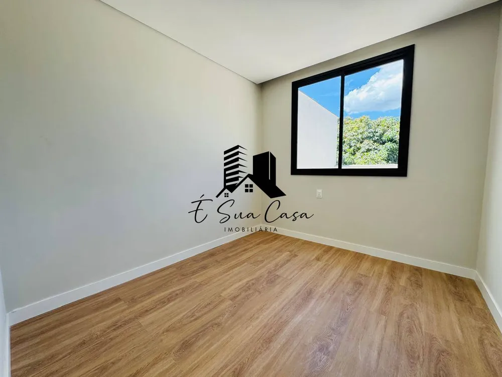 Casa, 3 quartos, 230 m² - Foto 3