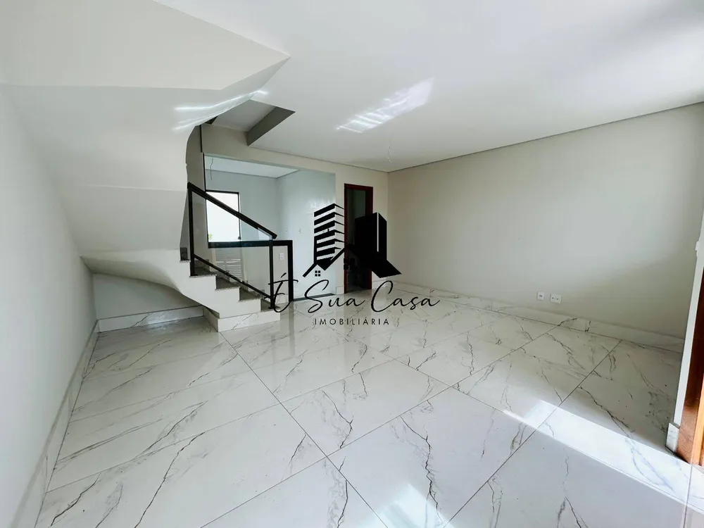 Casa, 3 quartos, 142 m² - Foto 1
