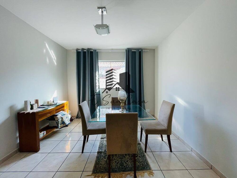 Casa, 3 quartos, 360 m² - Foto 1