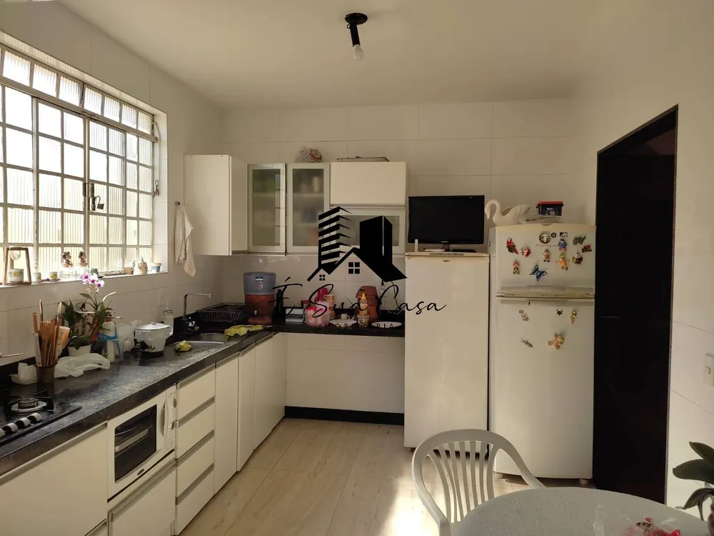 Casa, 4 quartos, 271 m² - Foto 4