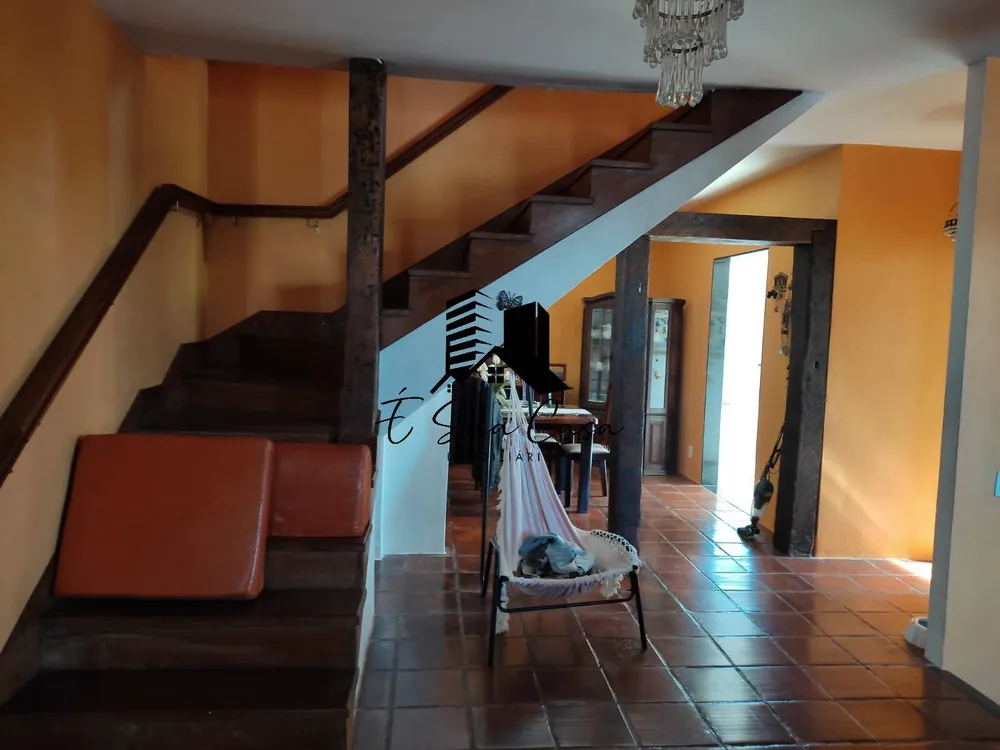 Casa, 4 quartos, 271 m² - Foto 2