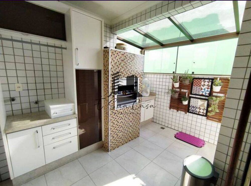 Apartamento à venda com 3 quartos, 142m² - Foto 4