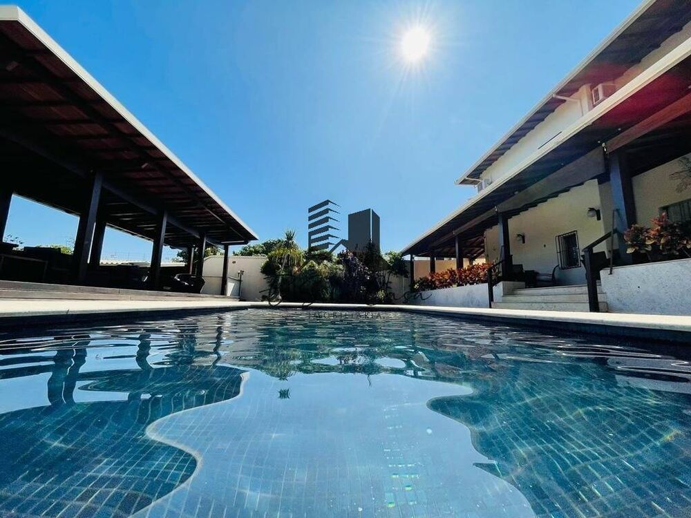 Casa, 6 quartos, 541 m² - Foto 1