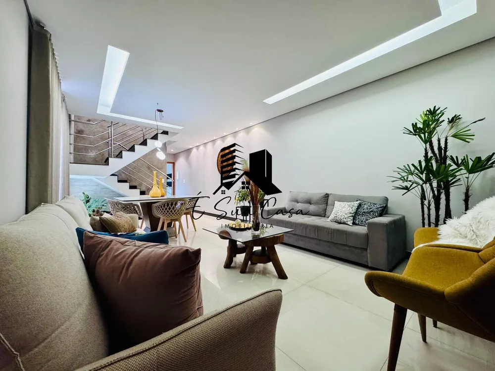 Casa, 3 quartos, 274 m² - Foto 2