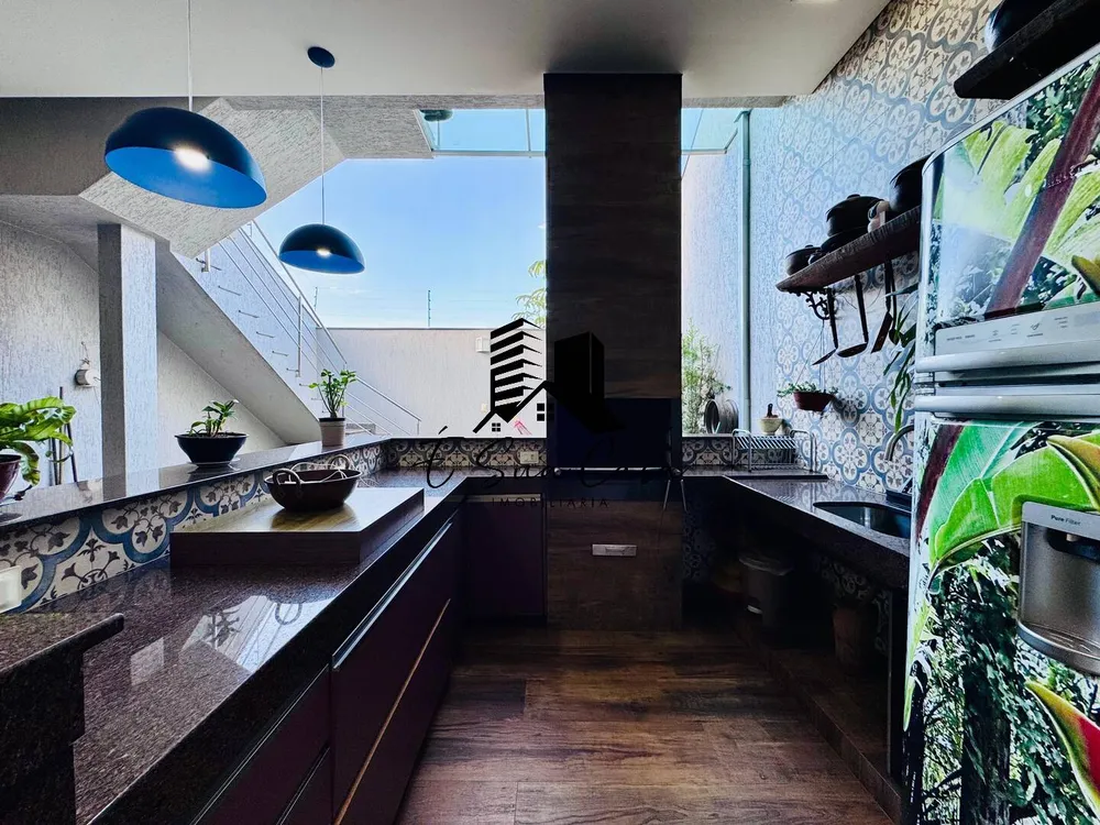 Casa, 3 quartos, 274 m² - Foto 14