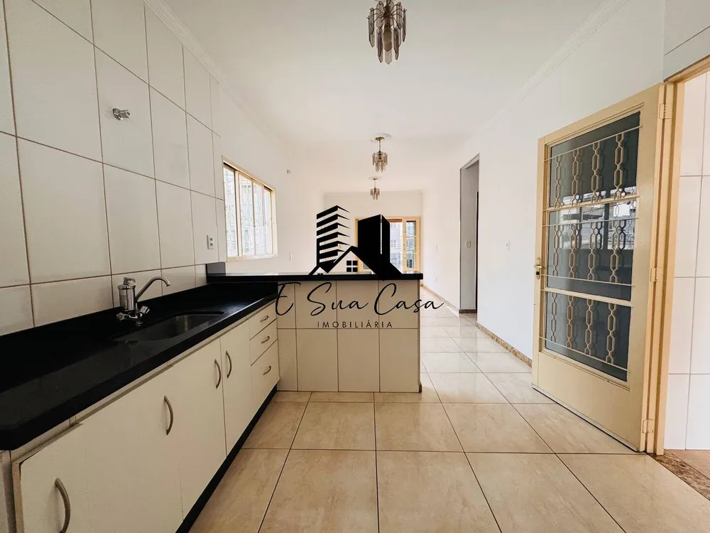 Casa, 2 quartos, 300 m² - Foto 11