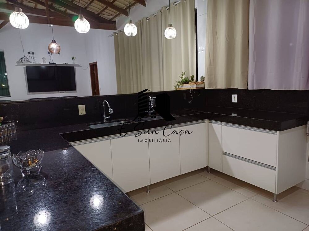 Chácara à venda com 4 quartos, 2500m² - Foto 12