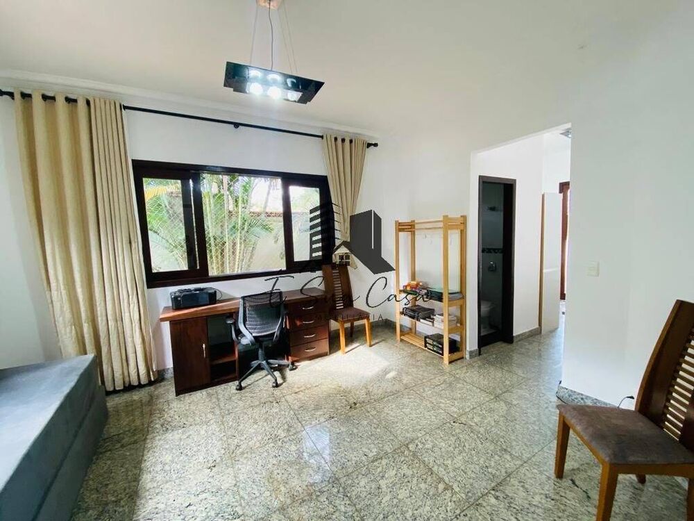 Casa, 5 quartos, 330 m² - Foto 2