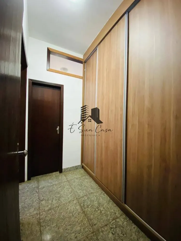 Casa, 5 quartos, 330 m² - Foto 7