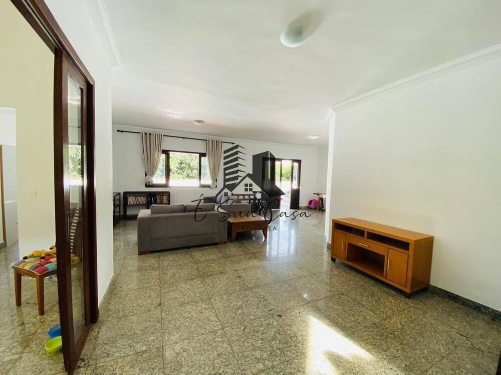 Casa, 5 quartos, 330 m² - Foto 1