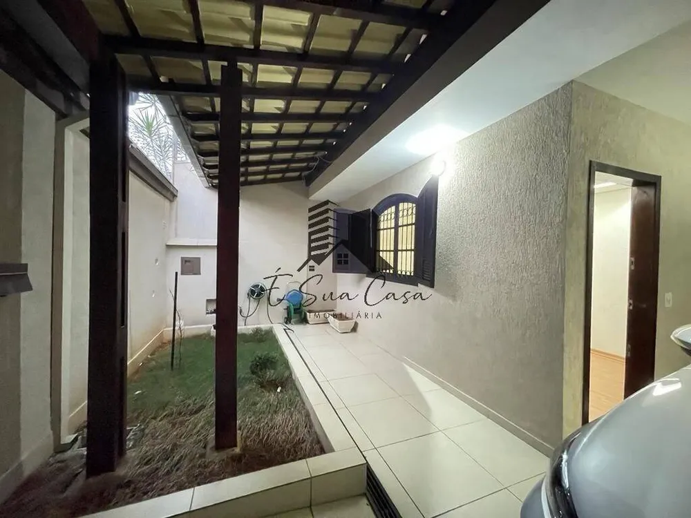 Casa, 3 quartos, 250 m² - Foto 12
