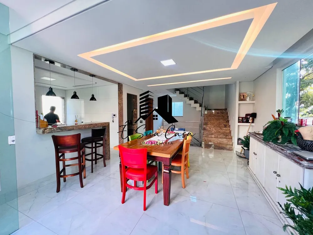 Casa, 4 quartos, 350 m² - Foto 2