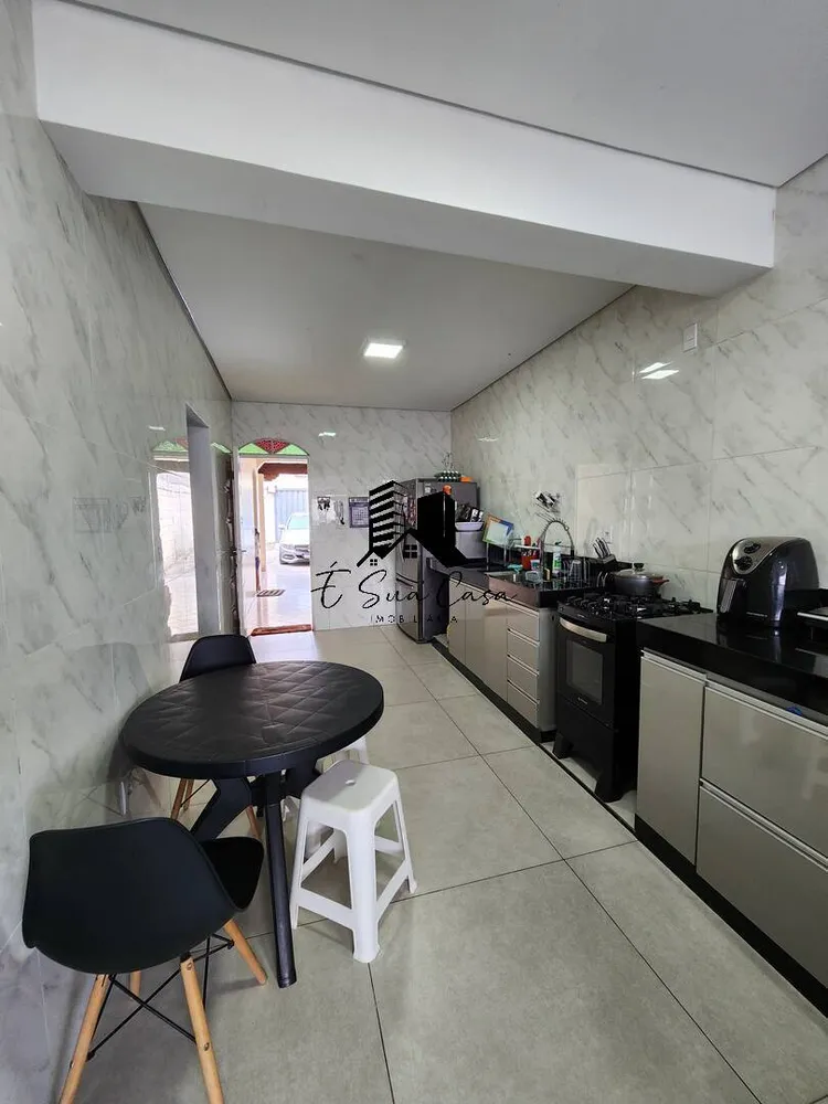 Casa, 3 quartos, 187 m² - Foto 4