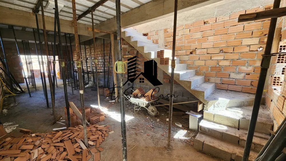 Casa, 3 quartos, 220 m² - Foto 1