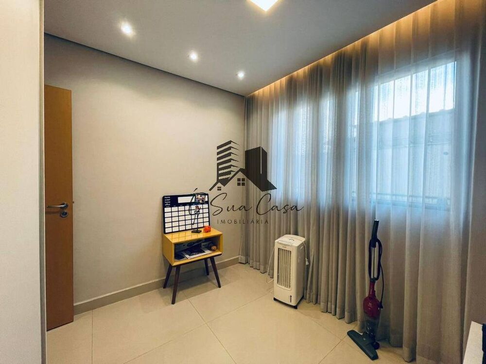 Apartamento, 3 quartos, 160 m² - Foto 1