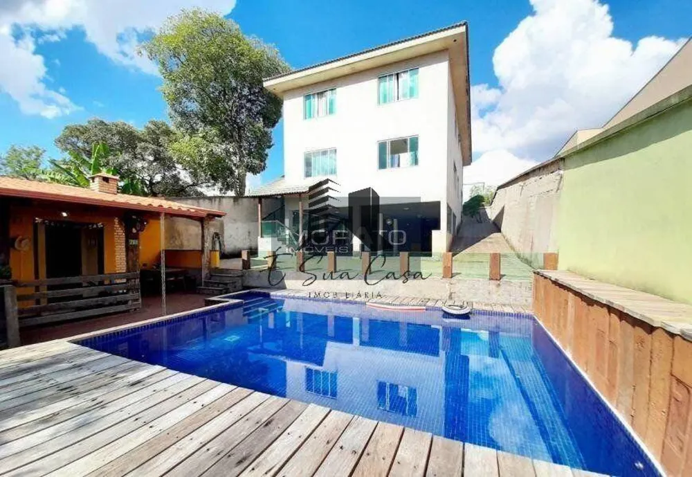Casa, 4 quartos, 950 m² - Foto 1