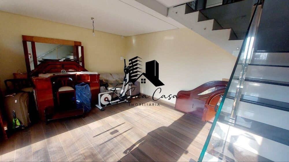 Casa à venda com 3 quartos, 360m² - Foto 9