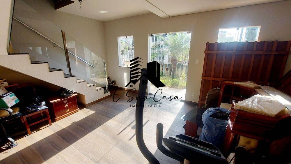 Casa à venda com 3 quartos, 360m² - Foto 10
