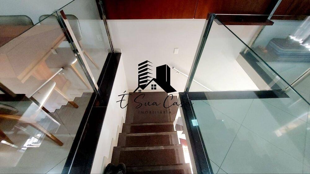 Casa à venda com 3 quartos, 360m² - Foto 14