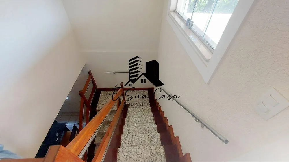 Casa, 3 quartos, 196 m² - Foto 2