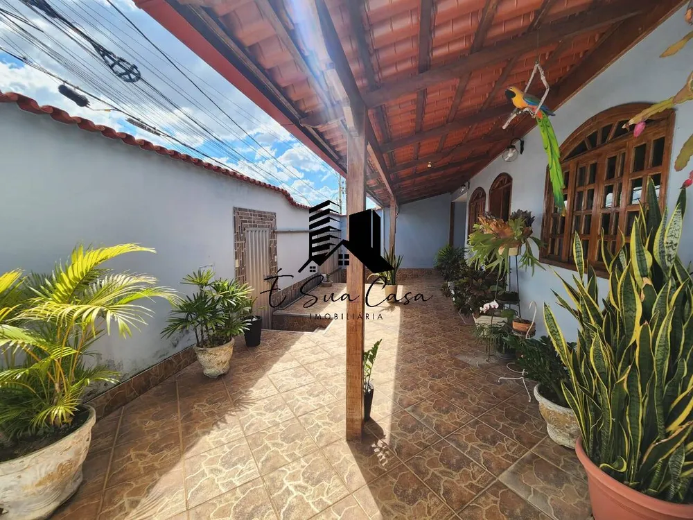 Casa, 3 quartos, 360 m² - Foto 1