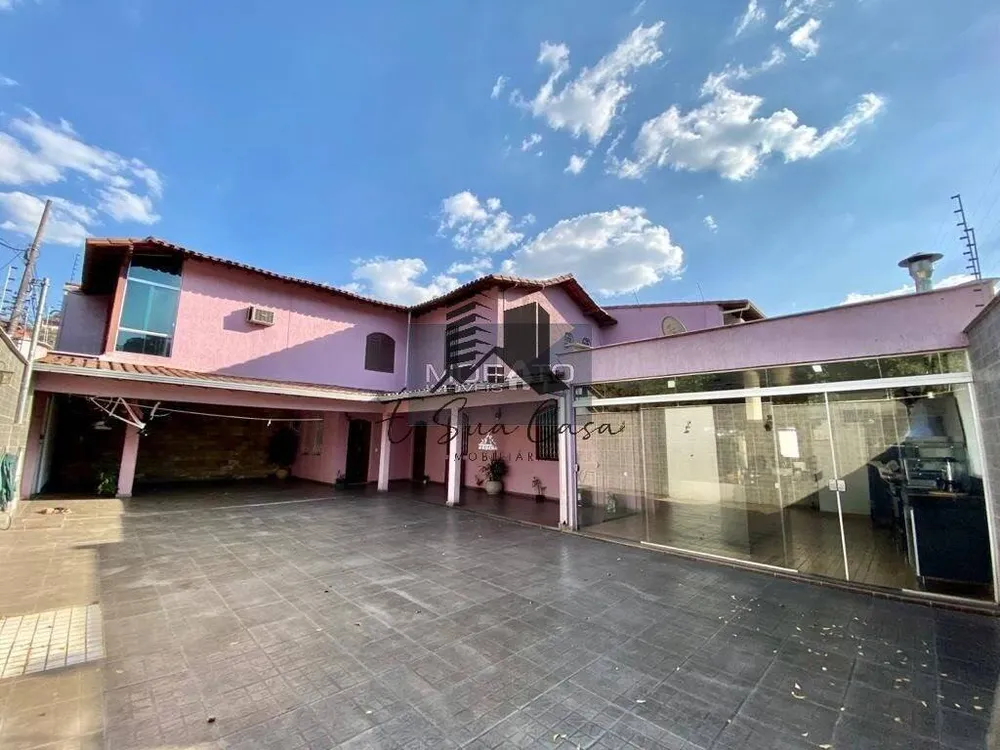 Casa, 4 quartos, 240 m² - Foto 16
