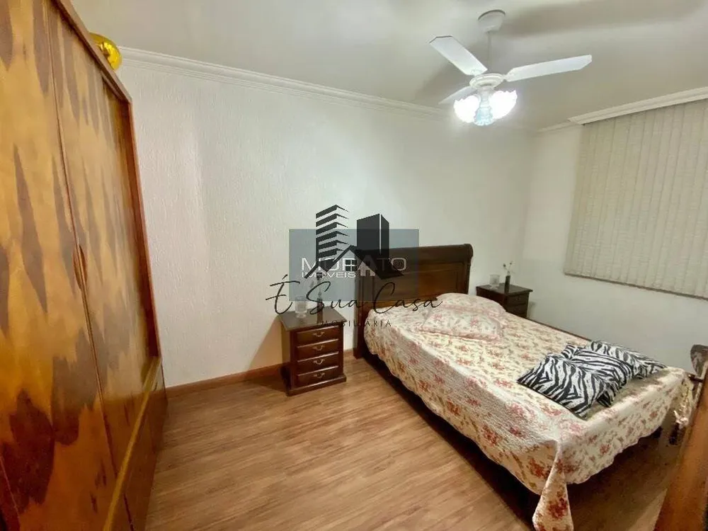 Casa, 4 quartos, 240 m² - Foto 4
