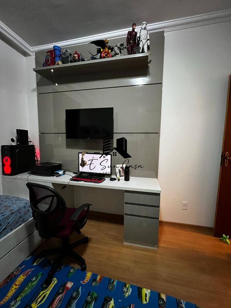 Casa, 3 quartos, 240 m² - Foto 2