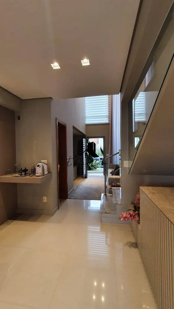 Casa, 3 quartos, 428 m² - Foto 2