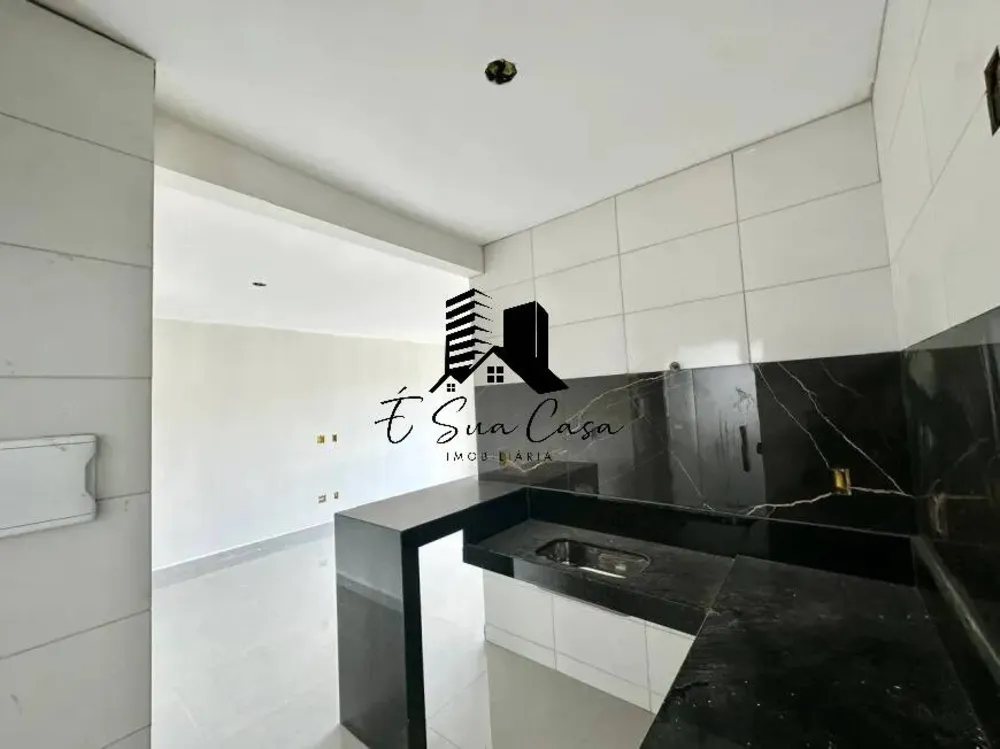 Casa, 3 quartos, 168 m² - Foto 2