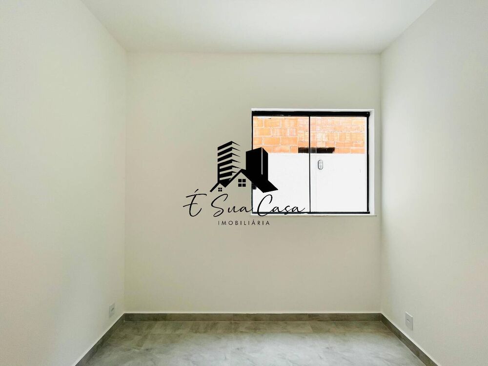 Casa à venda com 3 quartos, 130m² - Foto 3