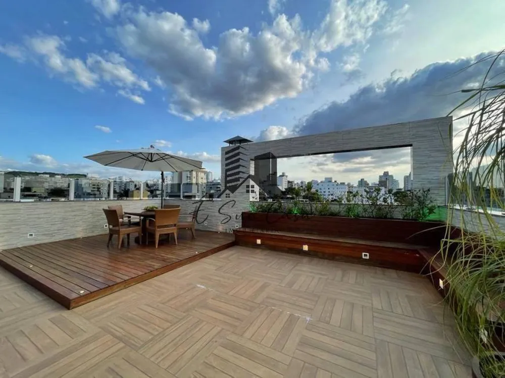 Cobertura, 5 quartos, 330 m² - Foto 1