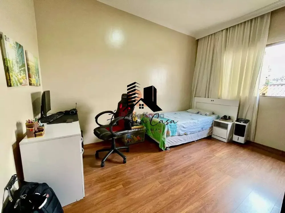 Casa, 4 quartos, 220 m² - Foto 9
