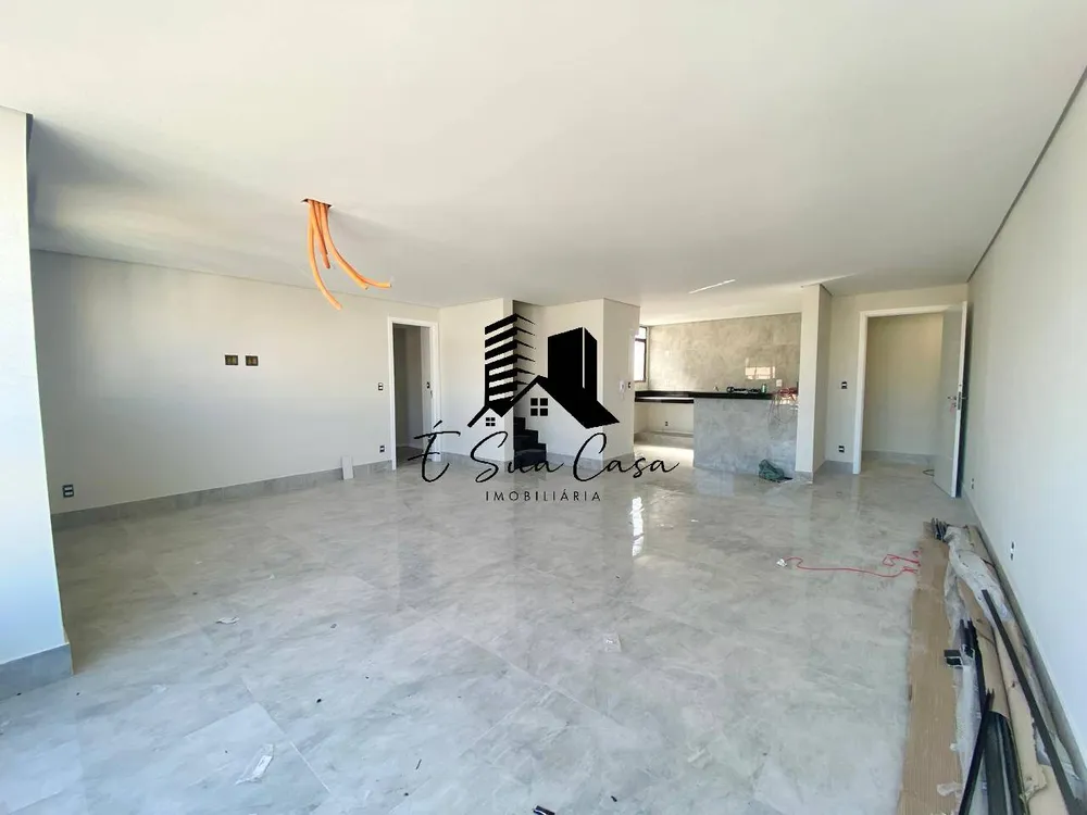 Apartamento, 3 quartos, 229 m² - Foto 1
