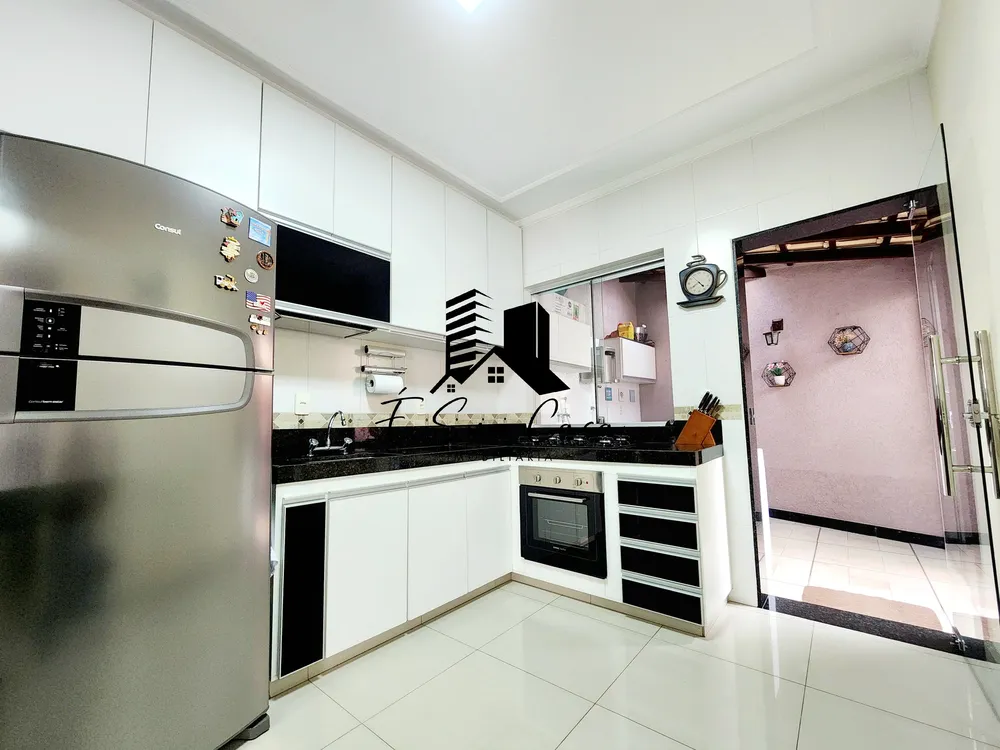 Casa, 3 quartos, 174 m² - Foto 4