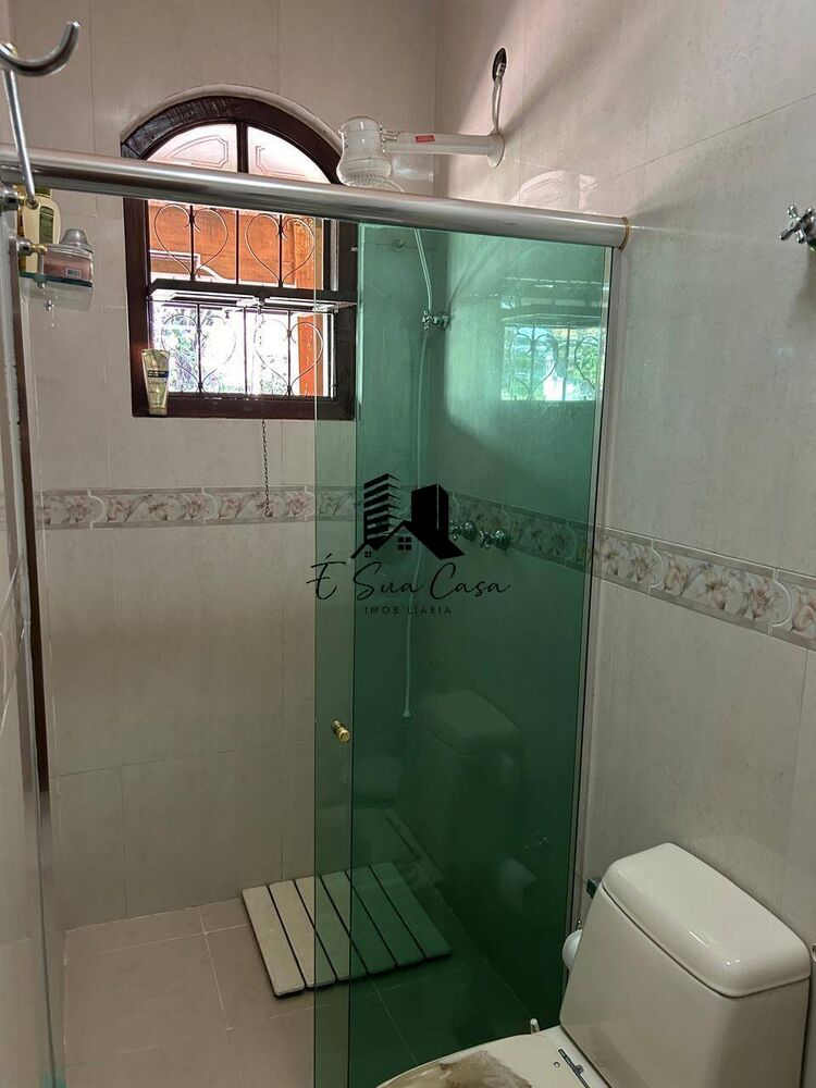 Casa à venda com 6 quartos, 298m² - Foto 19