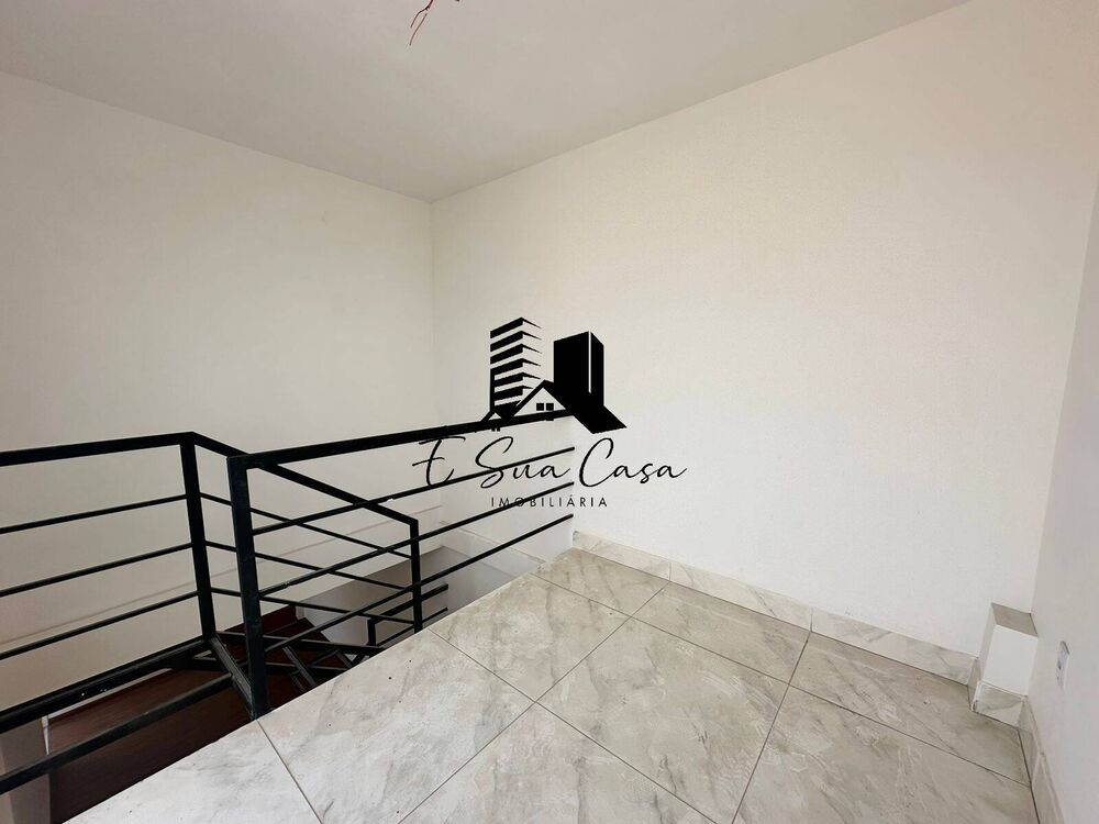 Cobertura à venda com 2 quartos, 110m² - Foto 3