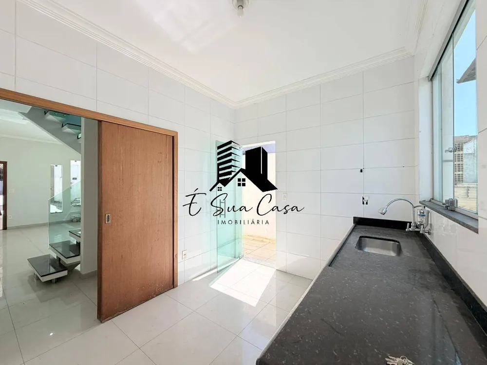 Casa, 3 quartos, 130 m² - Foto 3
