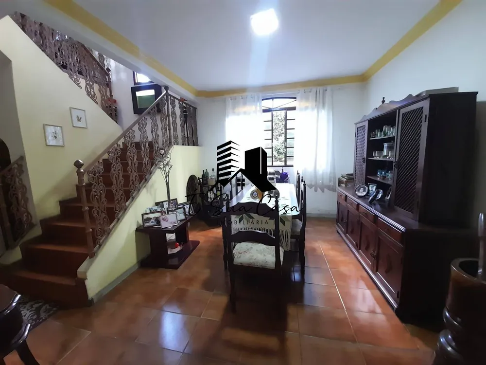 Casa, 4 quartos, 360 m² - Foto 1