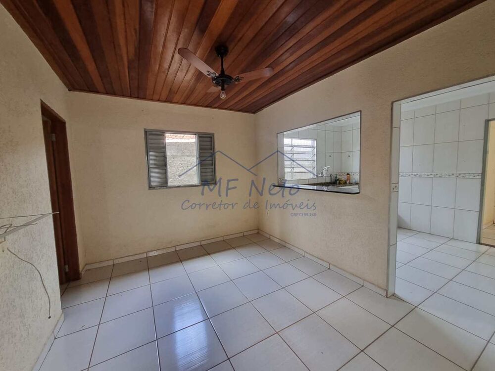 Casa à venda com 2 quartos, 300m² - Foto 11