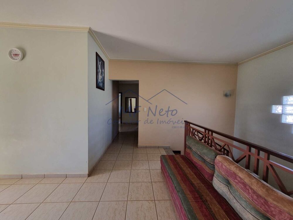 Casa à venda com 4 quartos, 392m² - Foto 15