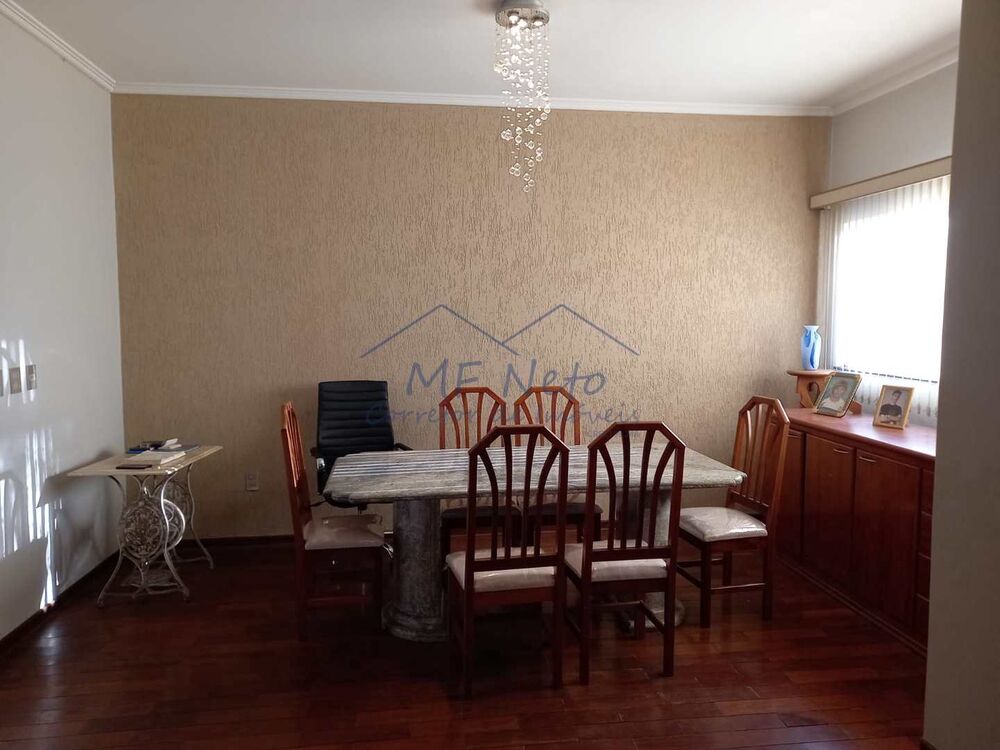 Casa, 3 quartos, 240 m² - Foto 2